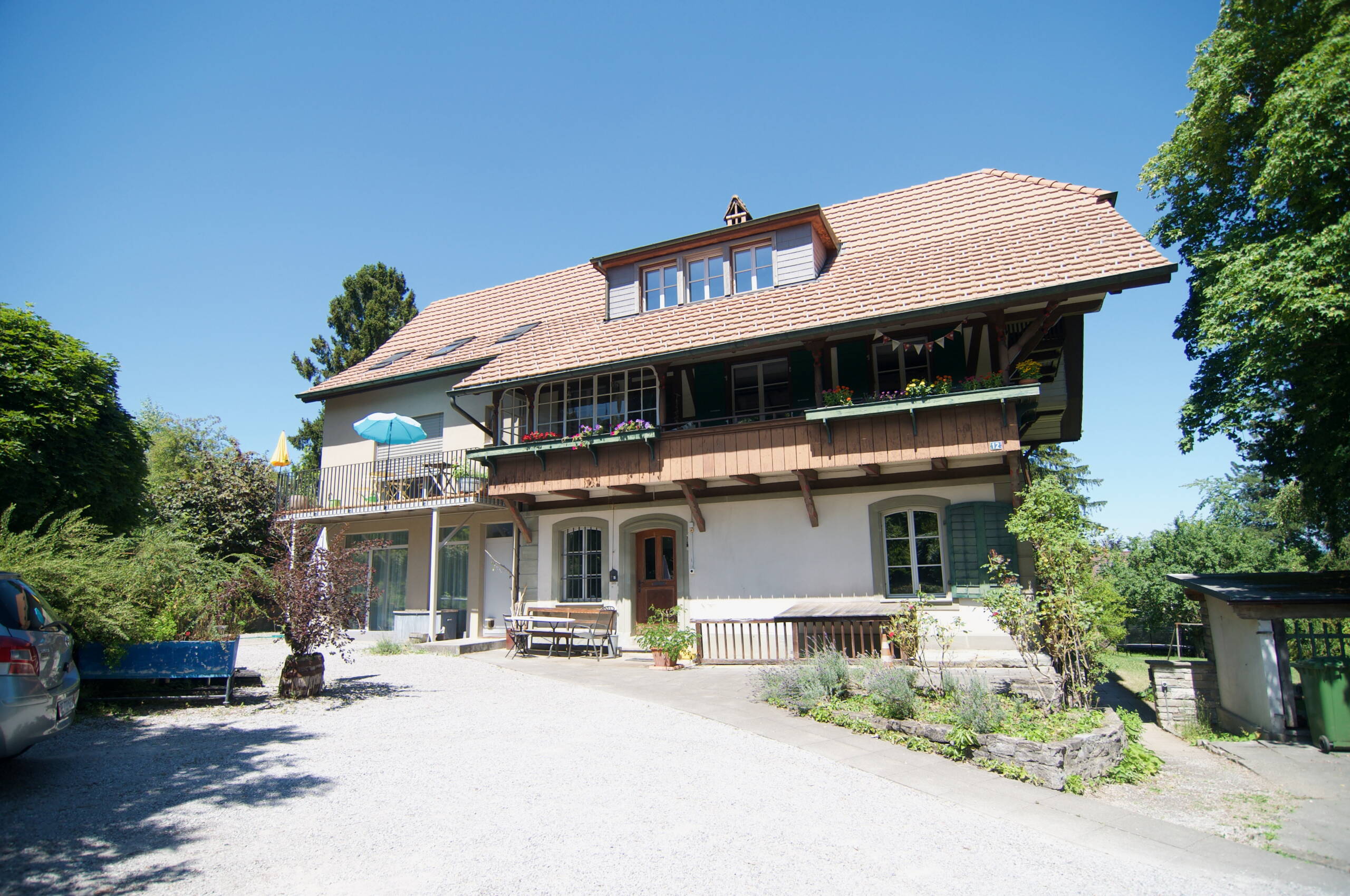 Zoom: 1_aussenansicht2.jpeg